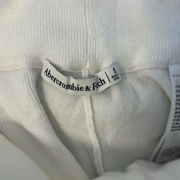 Abercrombie & Fitch soft joggers. - Picture 5 of 6